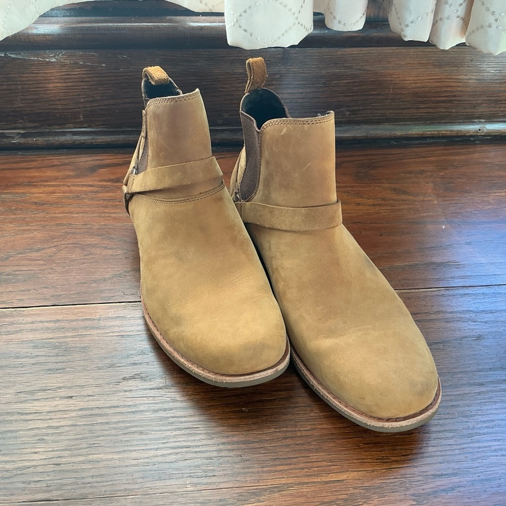 Teva Brown Suede Ankle Boots